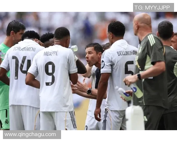 西甲精彩对决皇马逆转本菲卡神扑瞬间点燃全场激情集锦